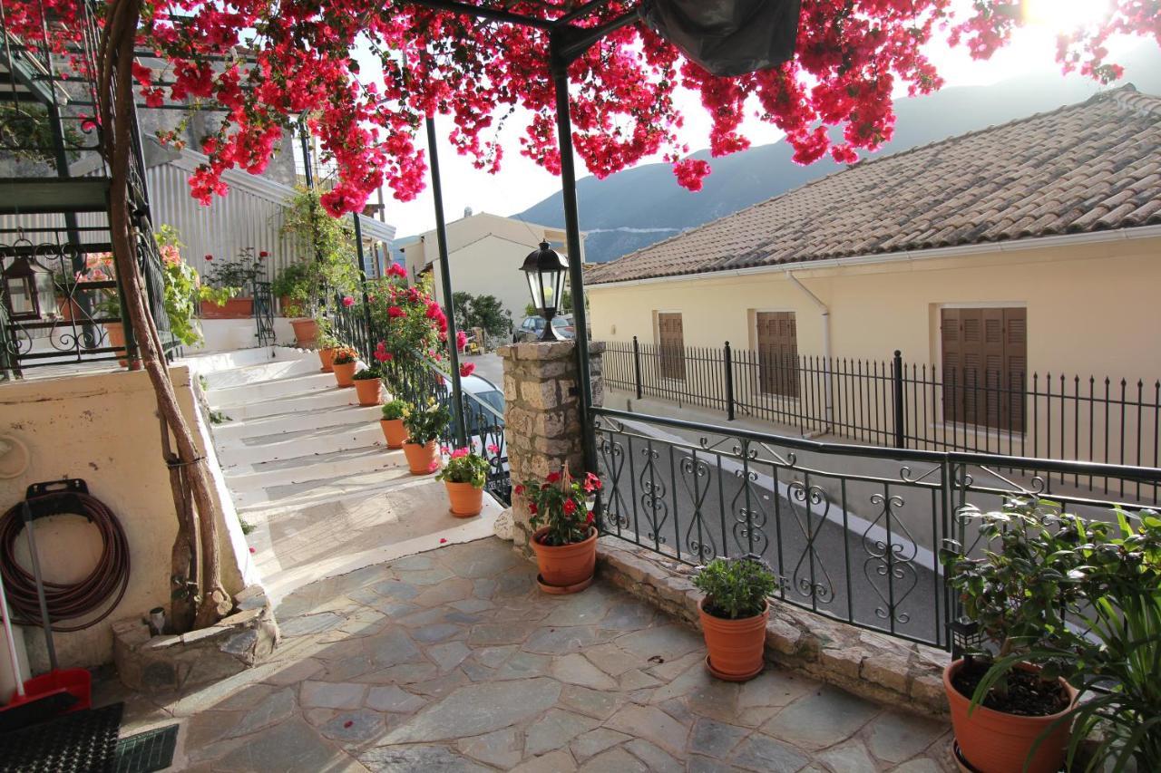 Vasiliki Blue Apartment ภายนอก รูปภาพ