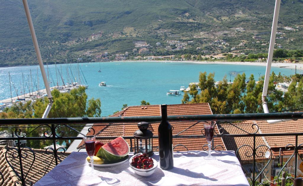 Vasiliki Blue Apartment ภายนอก รูปภาพ